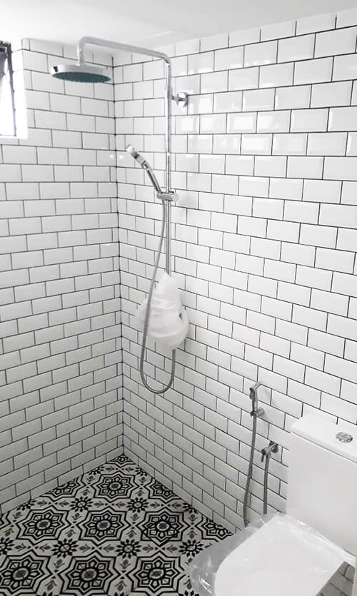 renohere.com toilet view